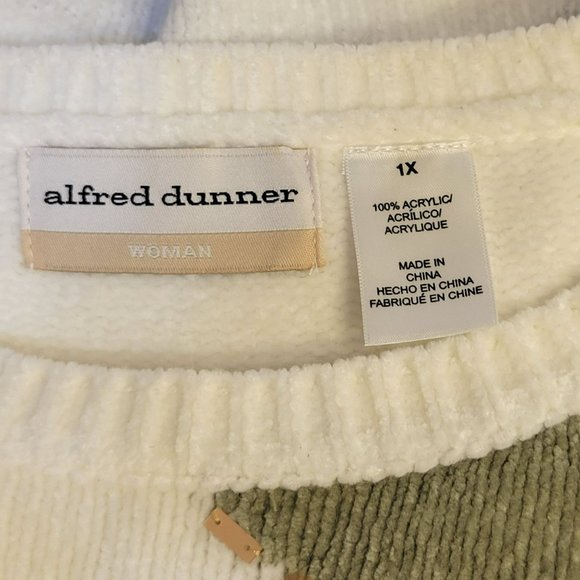 Alfred Dunner Womans Size 1X Sweater Beads Embellished Soft - Picture 6 of 6